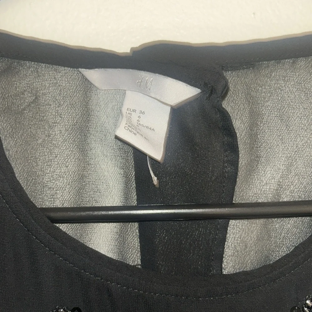 Modest top - Picture 4 of 5